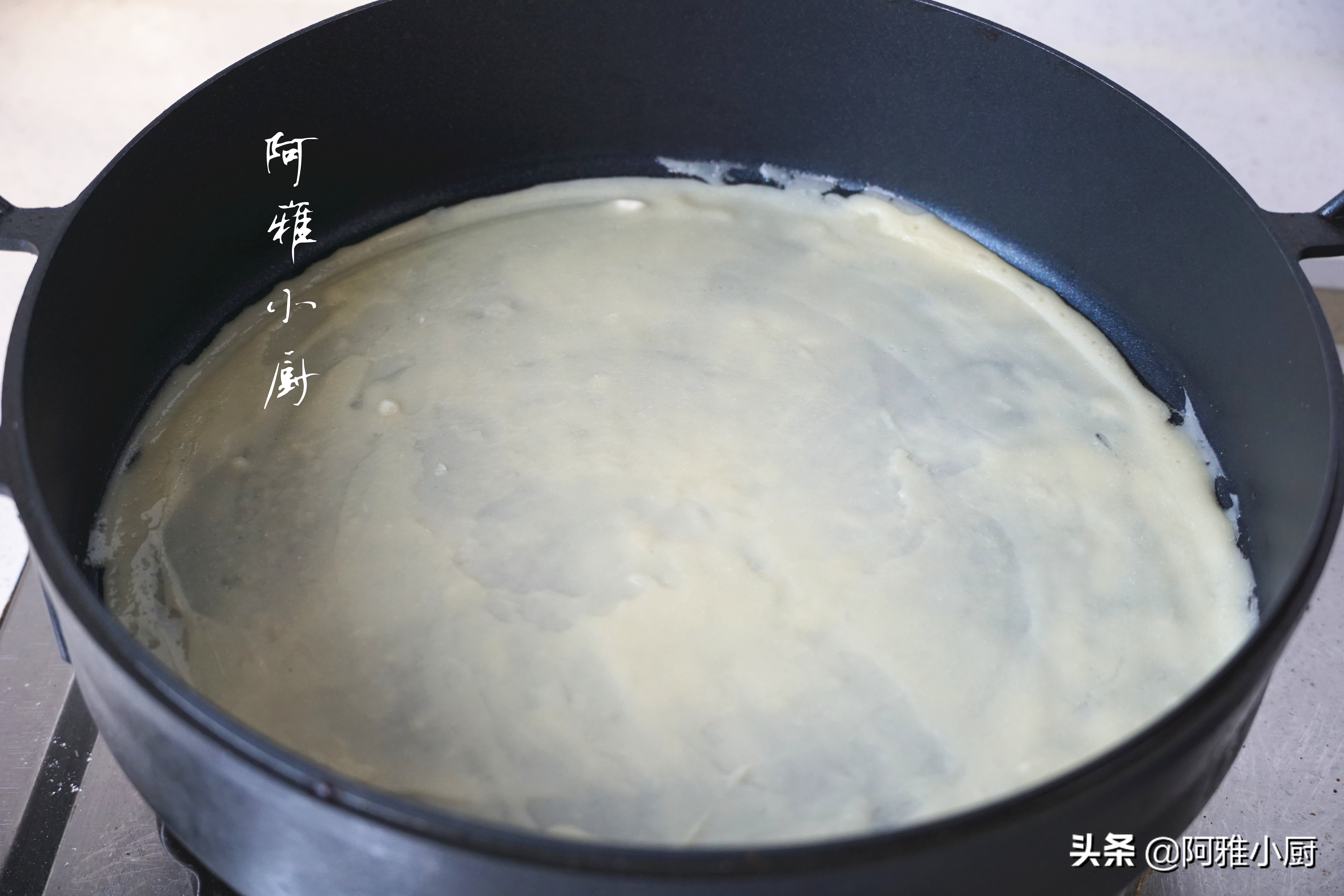 自己在家做煎饼果子面糊做法,早餐煎饼果子超简单做法