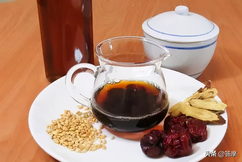 悲伤欲哭中医治疗,悲伤哭泣吃什么中药