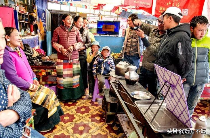 摩旅西藏带着一只狗遇见流浪狗,摩旅西藏路上的藏族同胞