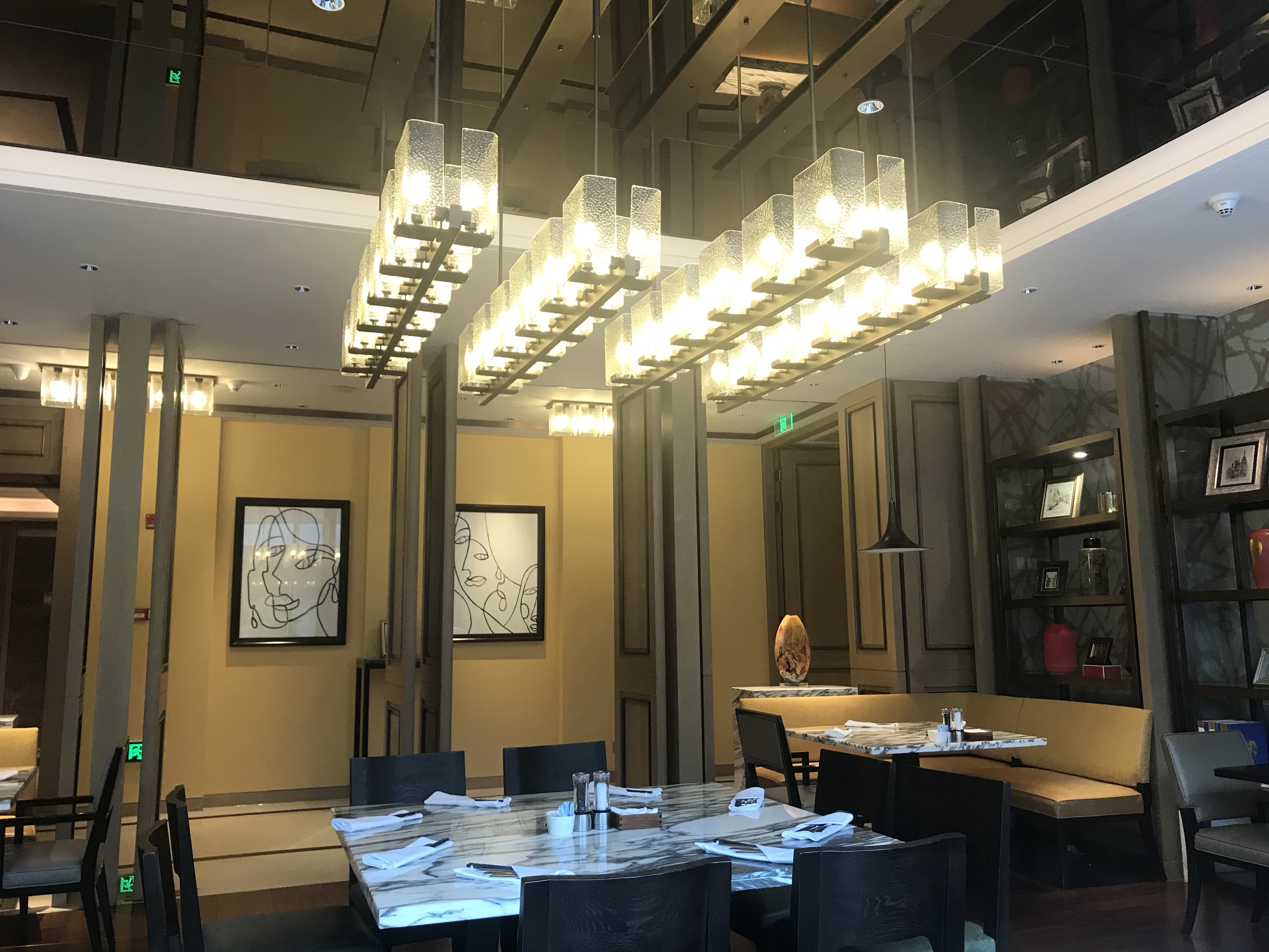 杭州君悦酒店是五星级酒店吗,杭州君悦酒店老板