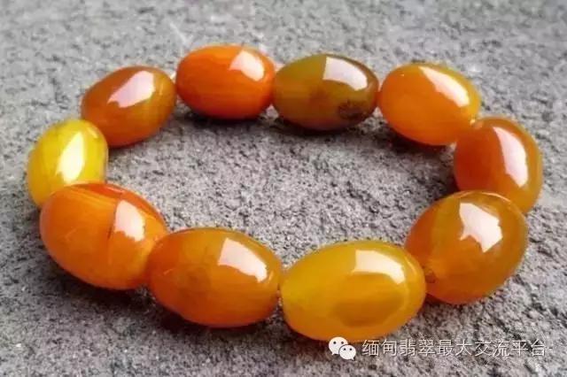 盘点市面上常见的2种翡翠骗局,黑心商人骗局视频