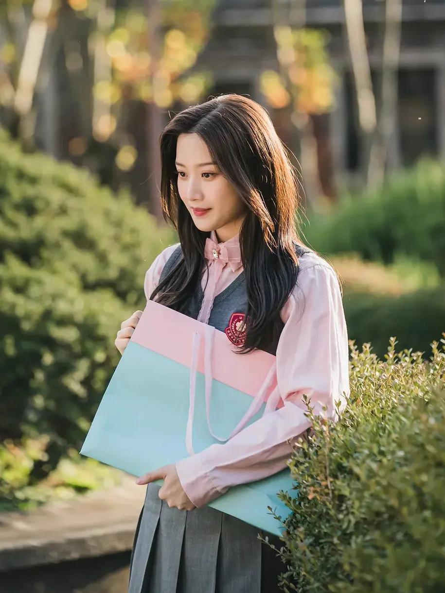 韩剧女主夏季穿搭,最好看的韩剧女主穿搭