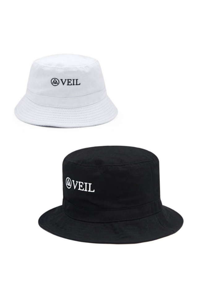 众所周知白敬亭收藏鞋，但他那些著名的帽子你们了解吗？