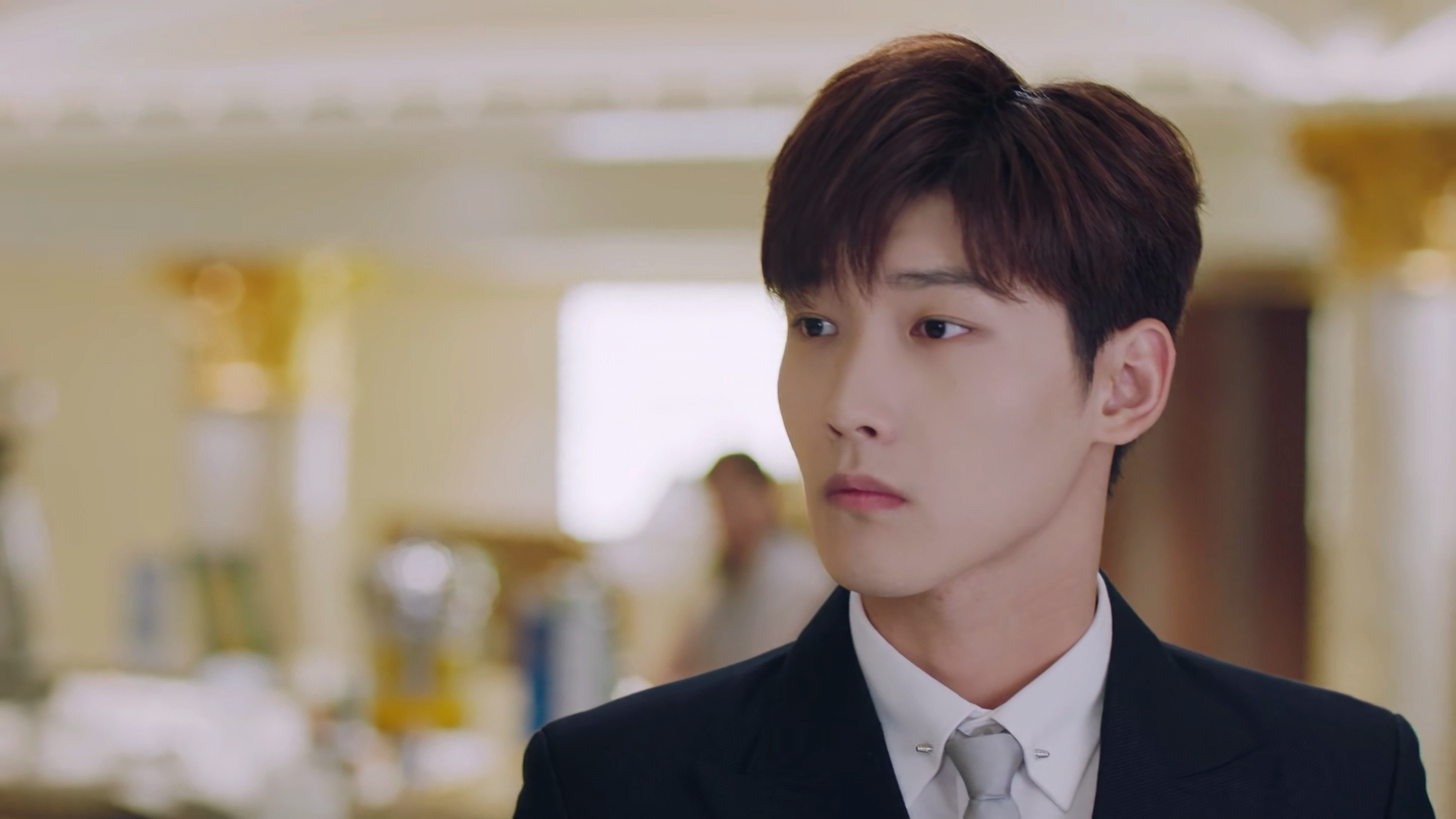 怎么接受男人不爱自己的事实,发现男人不爱自己了该怎样沟通呢