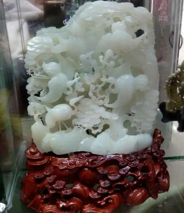 老农传家宝竟是明朝状元卷真迹,农民被鉴宝专家骗古画