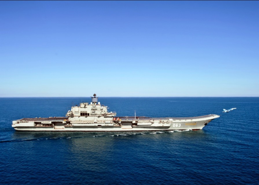 003型航空母舰最新进展,美国现有几艘航空母舰在世界各地