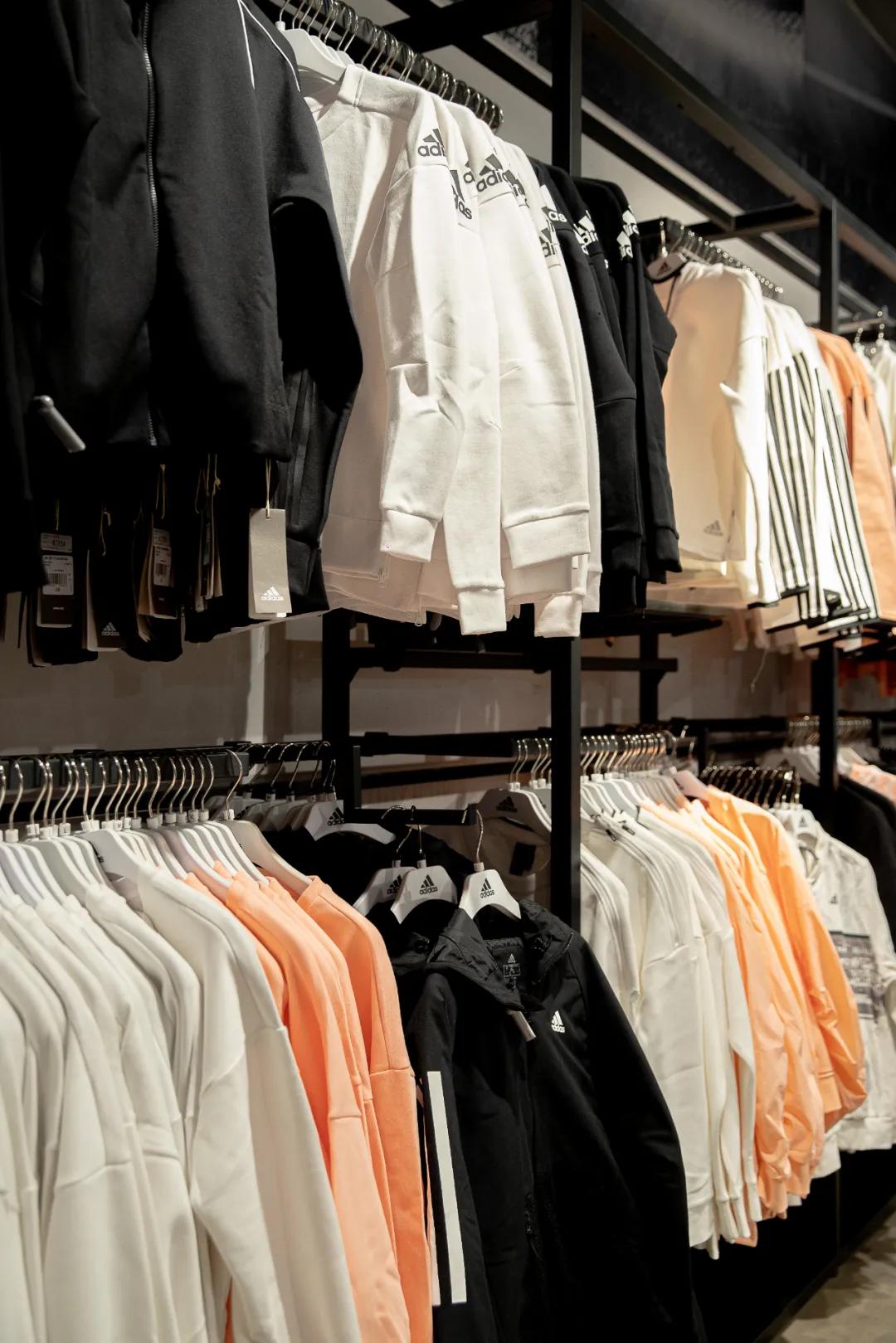 用不着加群拼团！来罗马春天奥莱，做真正的气质名媛