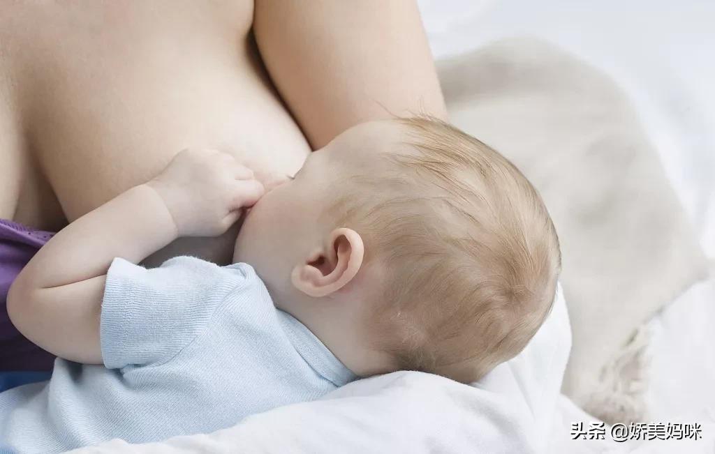 产后哺乳胸下垂怎么办,产后哺乳导致胸部下垂干瘪