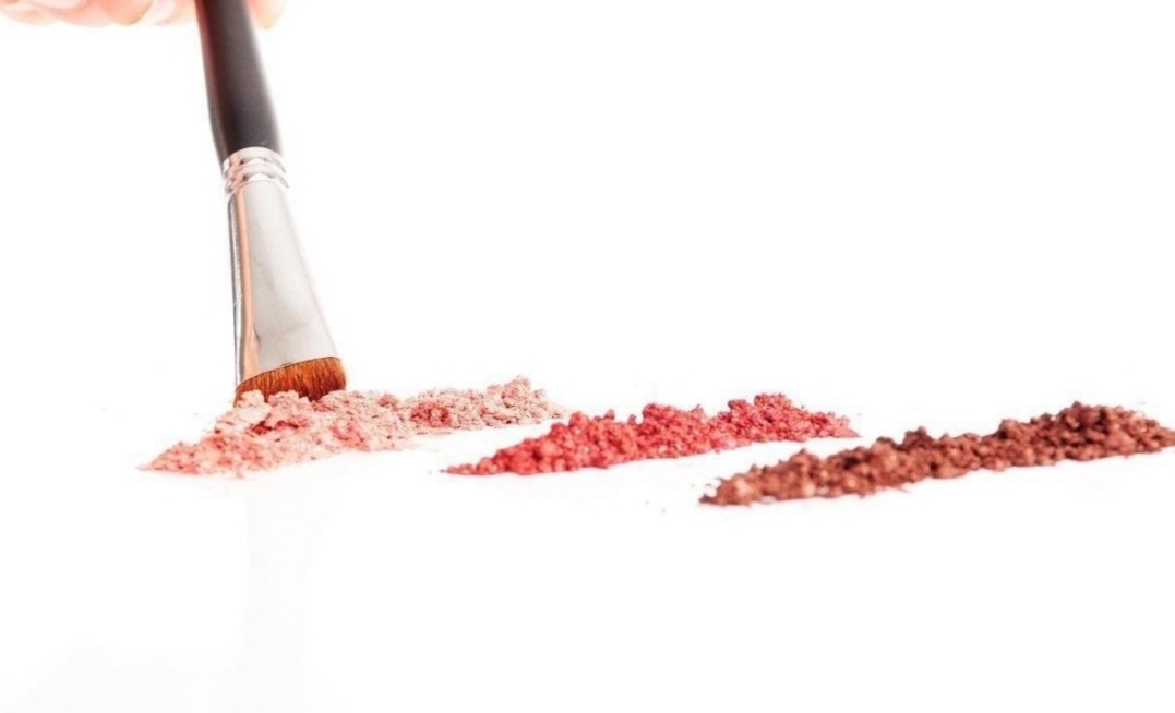 三个错误手法会让皮肤越来越老,每个人都逃不过的怪圈