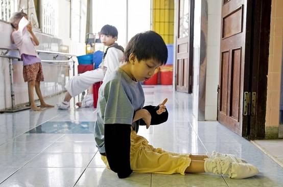 越战美国橙剂使用在哪些战区,美军越战空投橙剂视频