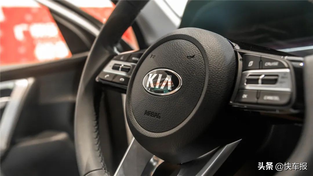 东风悦达起亚智跑:后浪卖得好,全靠前浪积的福「快车体验303」