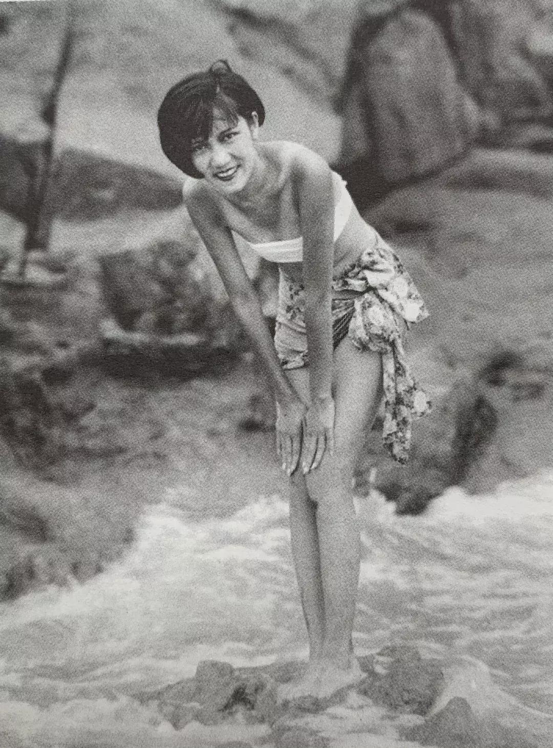 100年前女人裹脚吗,一个世纪前中国的女人裹脚