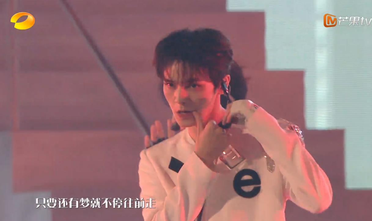 江苏卫视618天猫超级晚会刘敏涛,刘敏涛假唱视频完整版