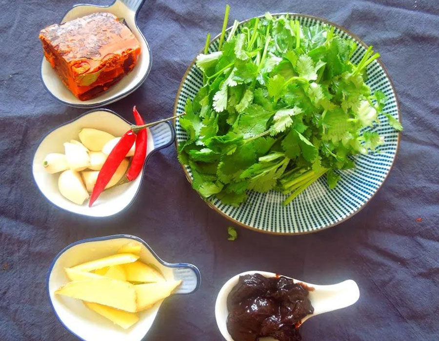 家庭自制火锅底料版本麻辣香锅,火锅底料一人一锅简单方便