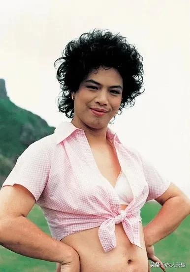 少林足球是哪年上映的,少林足球上映时间表