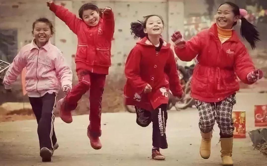 全网最抠门的妈妈给宝宝买衣服,全网最抠门妈妈旧衣服