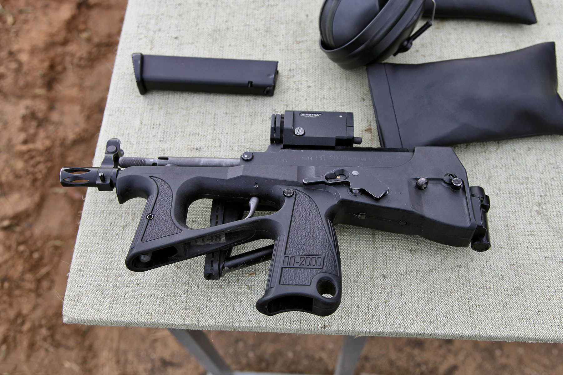 单兵自卫武器有哪些,世界上最强的单兵自卫武器