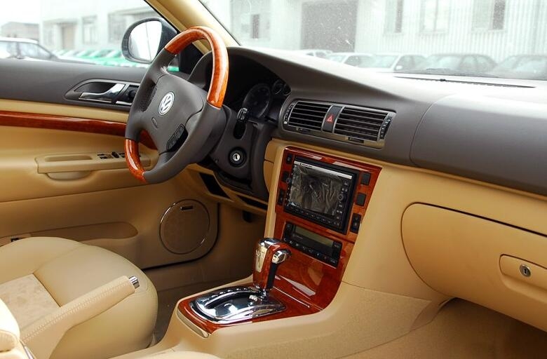 成都11年帕萨特领驭值得购买吗,帕萨特领驭报废能卖多少钱