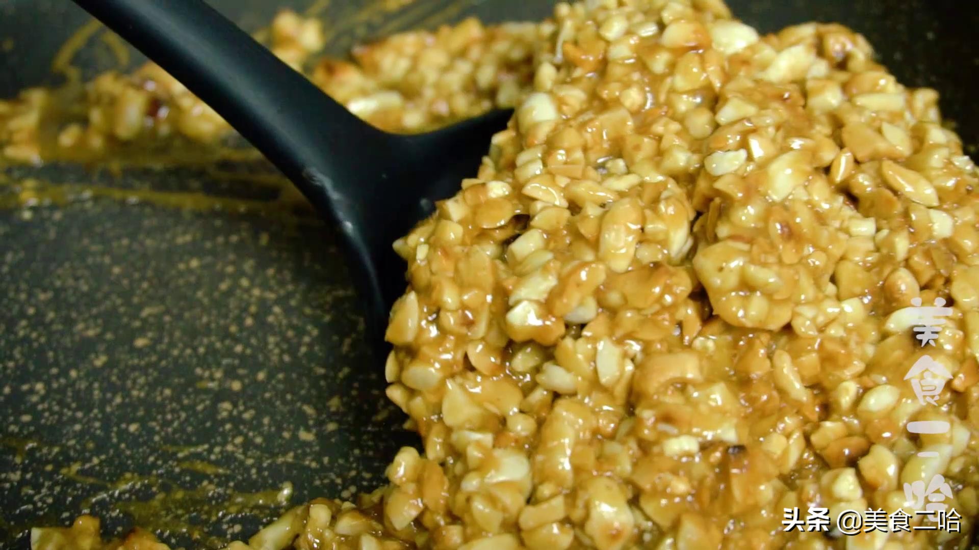 过年吃的手工花生糖,春节必备零食糖