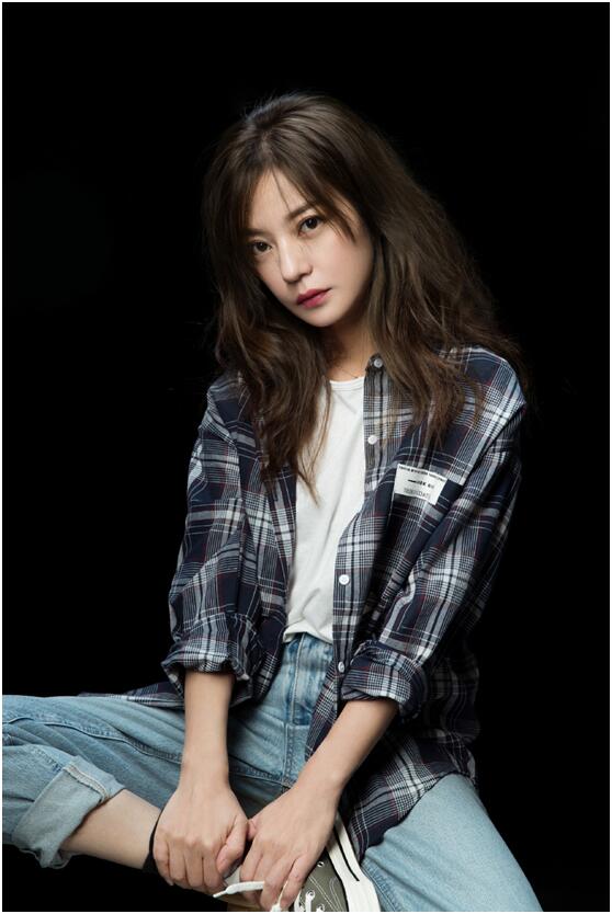 赵薇减龄穿搭,赵薇44岁的减龄