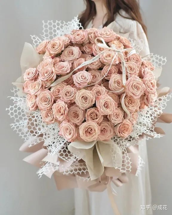 卖花包装纸选什么颜色,新手开花店怎么选择包装纸