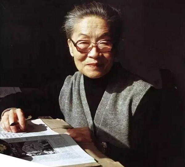 钱钟书称呼杨绛是他的爱人和知己,杨绛和钱钟书的婚姻