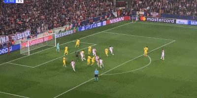 技战足球复盘,深度分析巴萨赢4球