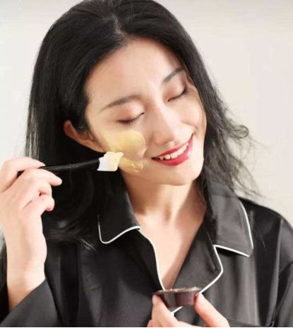 让我们一起“蜂”狂护肤