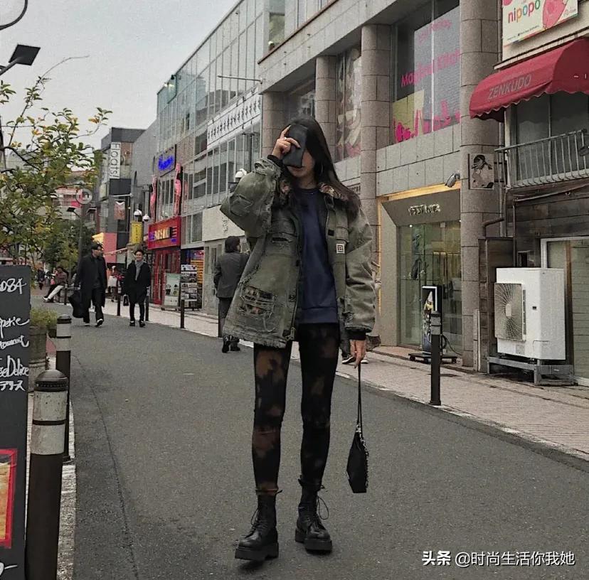 女人穿的外套有气质的质量最好的,女生外套有这几件就够了