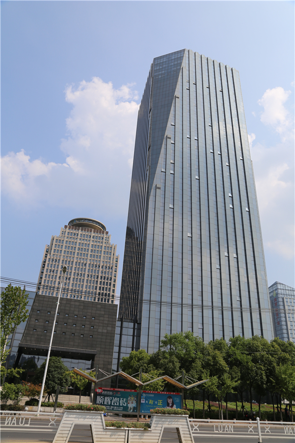 喜讯：汇亚磁砖『品质坚守诚信服务』获质检协会颁奖认可！