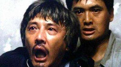 因“重男轻女”而自杀，拍全裸写真的“鬼后”王小凤：为何抑郁？