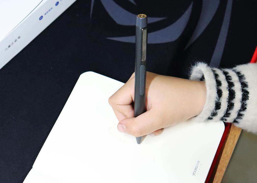 笔上的黑科技,阿巴町儿童正姿笔体验