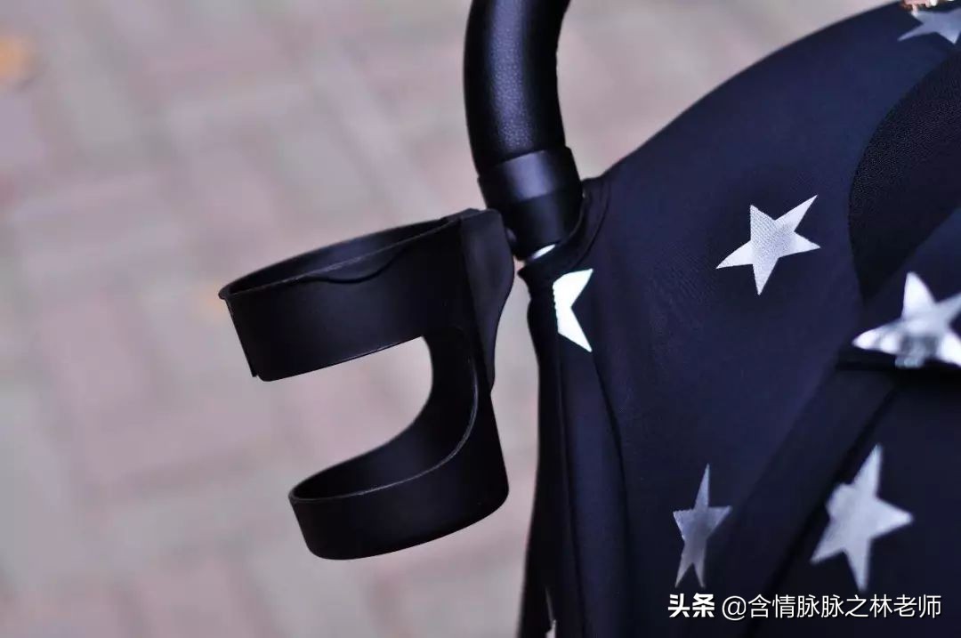 给孩子换个新车,qborn婴儿推车开箱