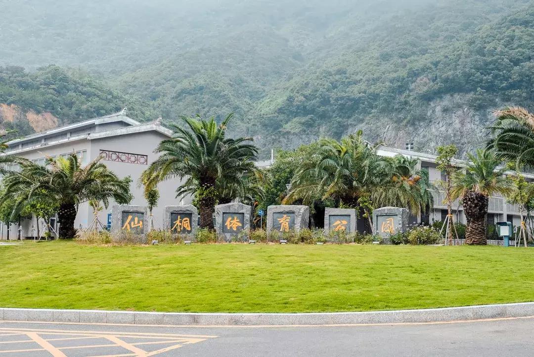 附近莲塘,附近的莲塘