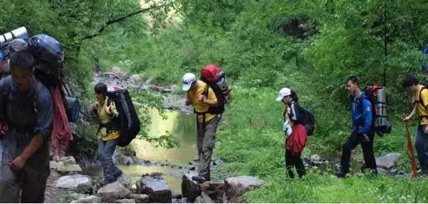 北京延庆周边野游有山有水,北京延庆山顶草甸