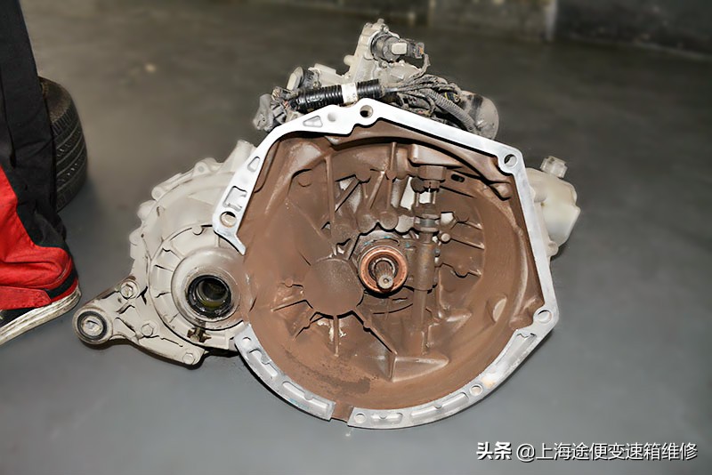 11款赛欧emt变速箱升挡迟缓转速高,雪佛兰赛欧变速箱挂不了挡