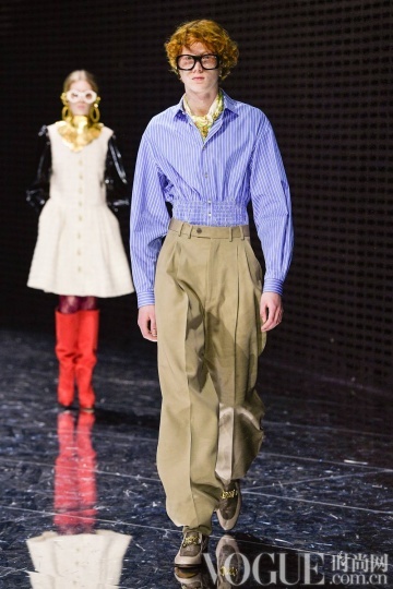 这个夏天，没一件条纹单品怎么行？4种颜色，你pick哪个