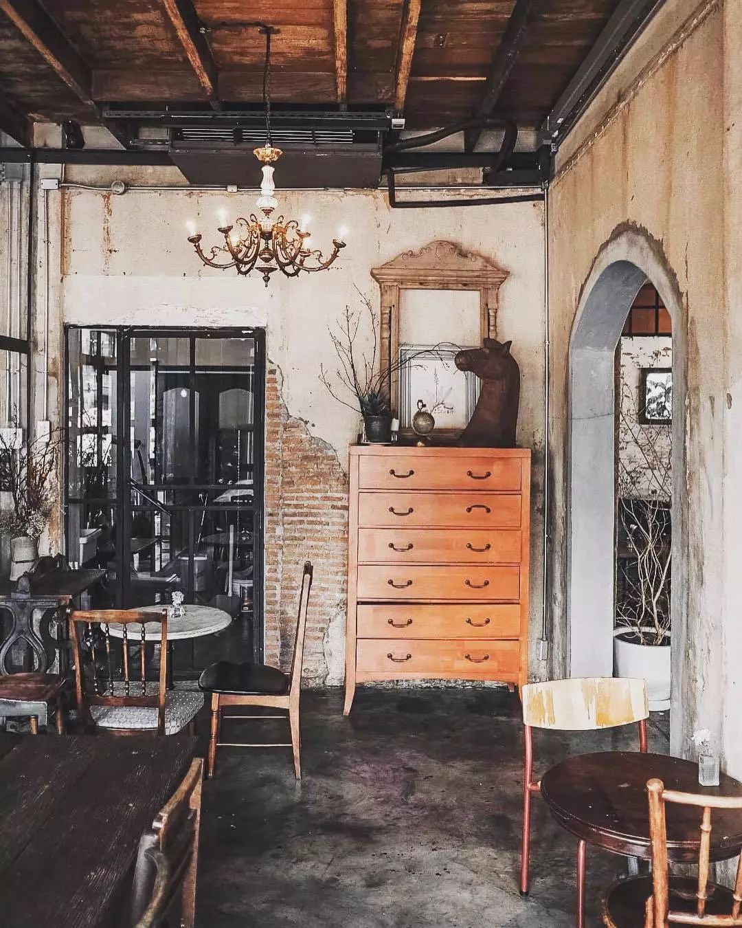 泰国曼谷唐人街咖啡馆,曼谷最吓人的咖啡馆