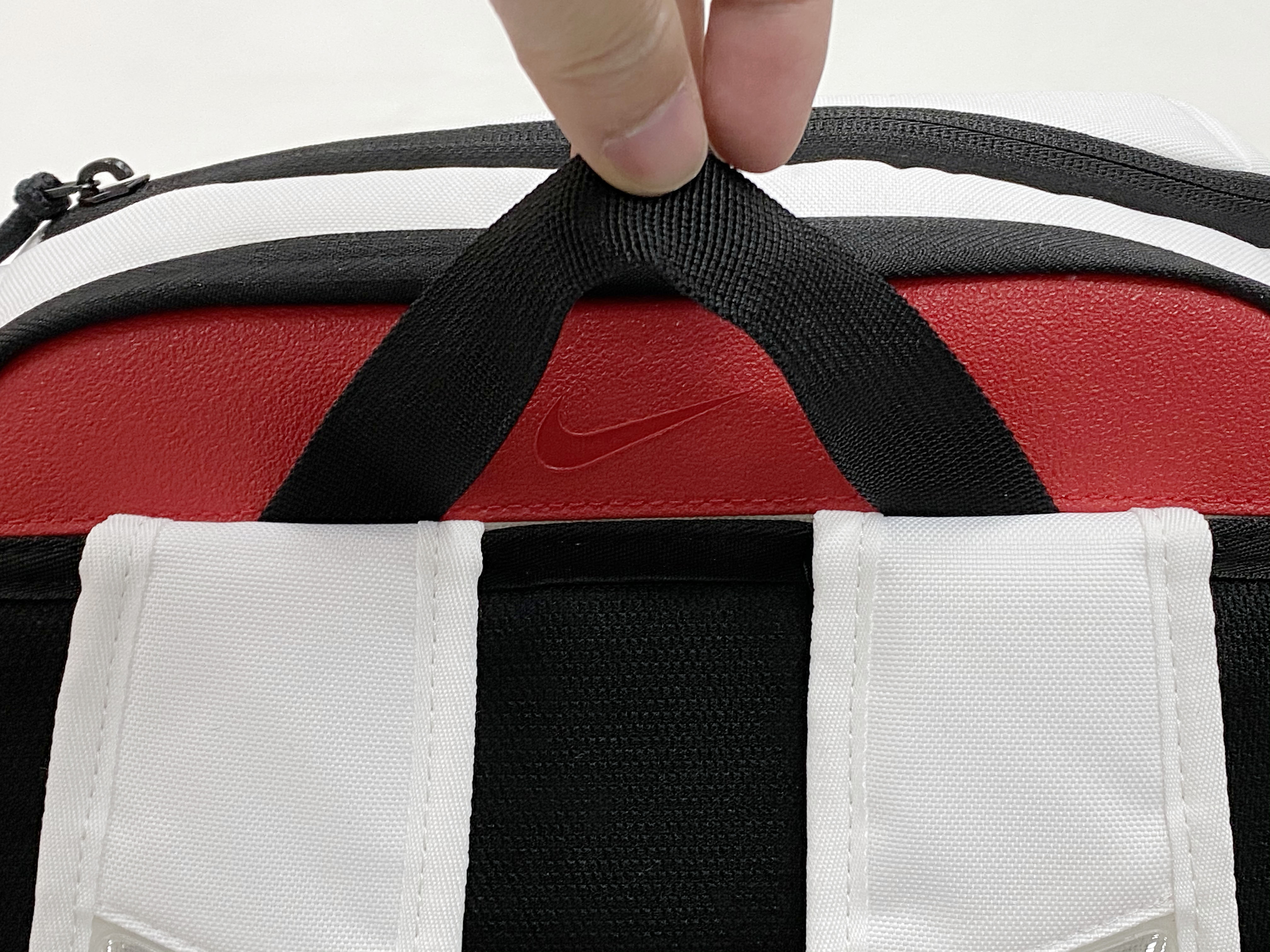 nikeelitepro篮球双肩包,nike双肩包elitepro区别