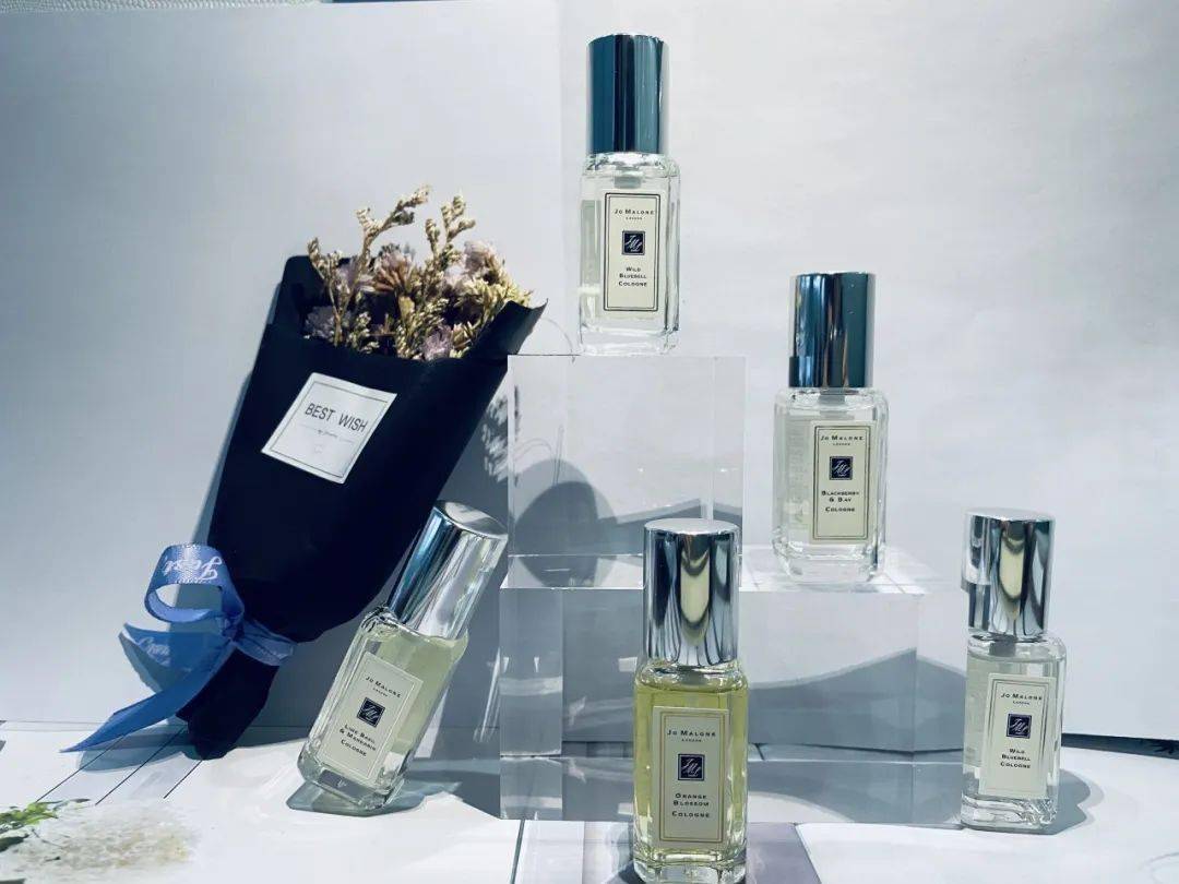 女生身上适合有什么香味,女人如何保持身上的香味