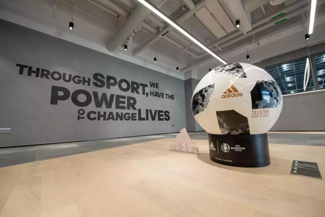 阿迪达斯中国区第三座物流中心,阿迪达斯的外包物流给我们的启示