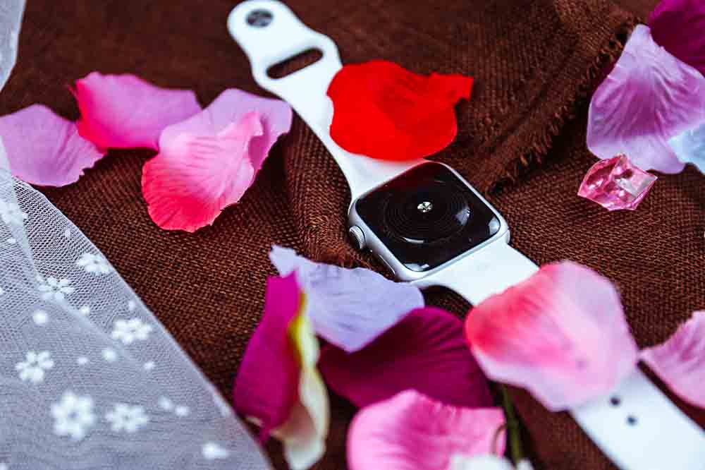 目前applewatchse还值得买吗,applewatchse新款和旧款对比