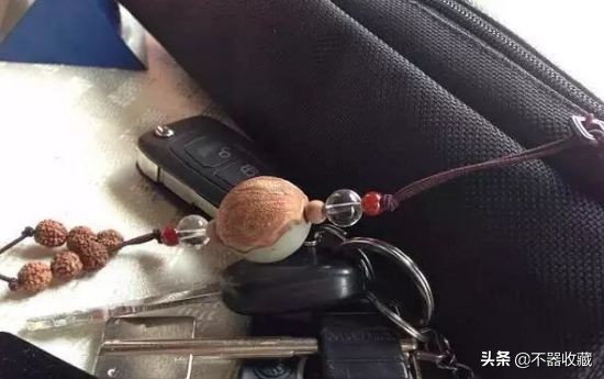 敬佩！一个“伪文玩爱好者”的无事牌折腾之路