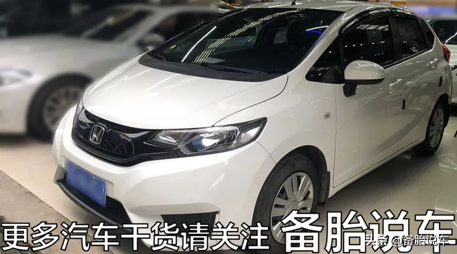 led大灯真的比卤素灯亮吗,led灯为什么节能灯更亮