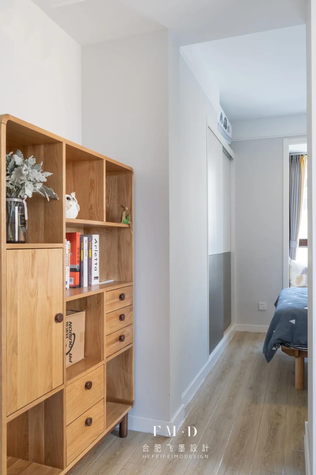 门洞不装门，这个细节要做到位：包一圈门套保护墙面，效果好看