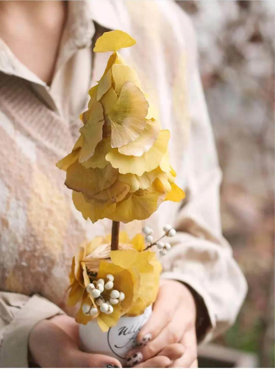 银杏叶咋做玫瑰花,银杏叶怎么做玫瑰花