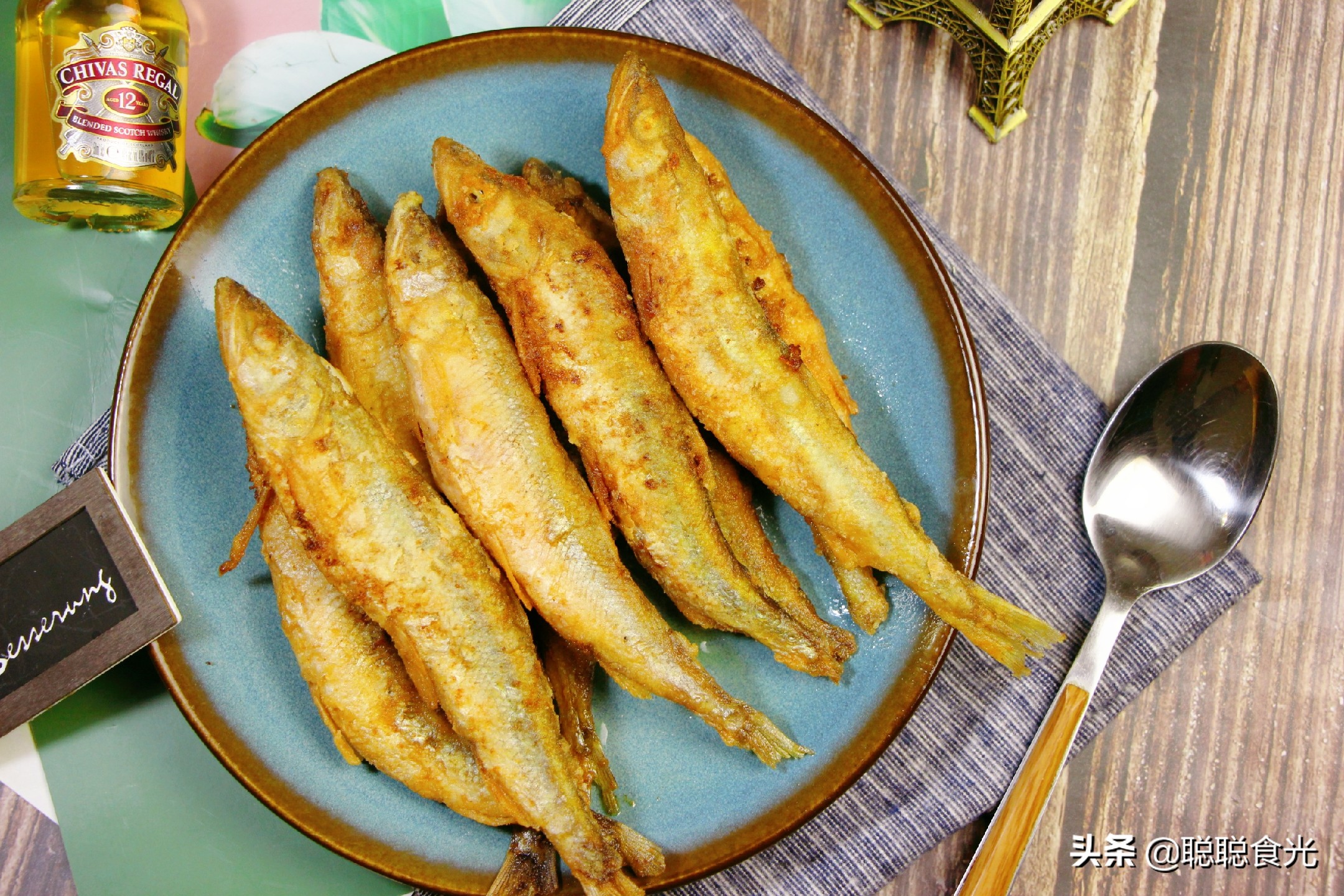 香煎多春鱼简单做法,外酥里嫩的香煎多春鱼