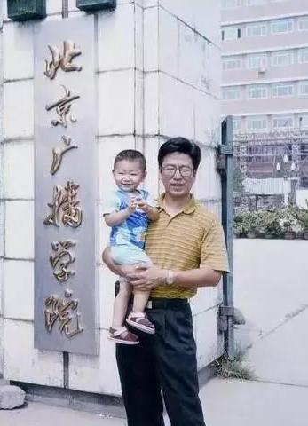 央视白岩松谈疫情视频,白岩松疫情期间最经典的一段话