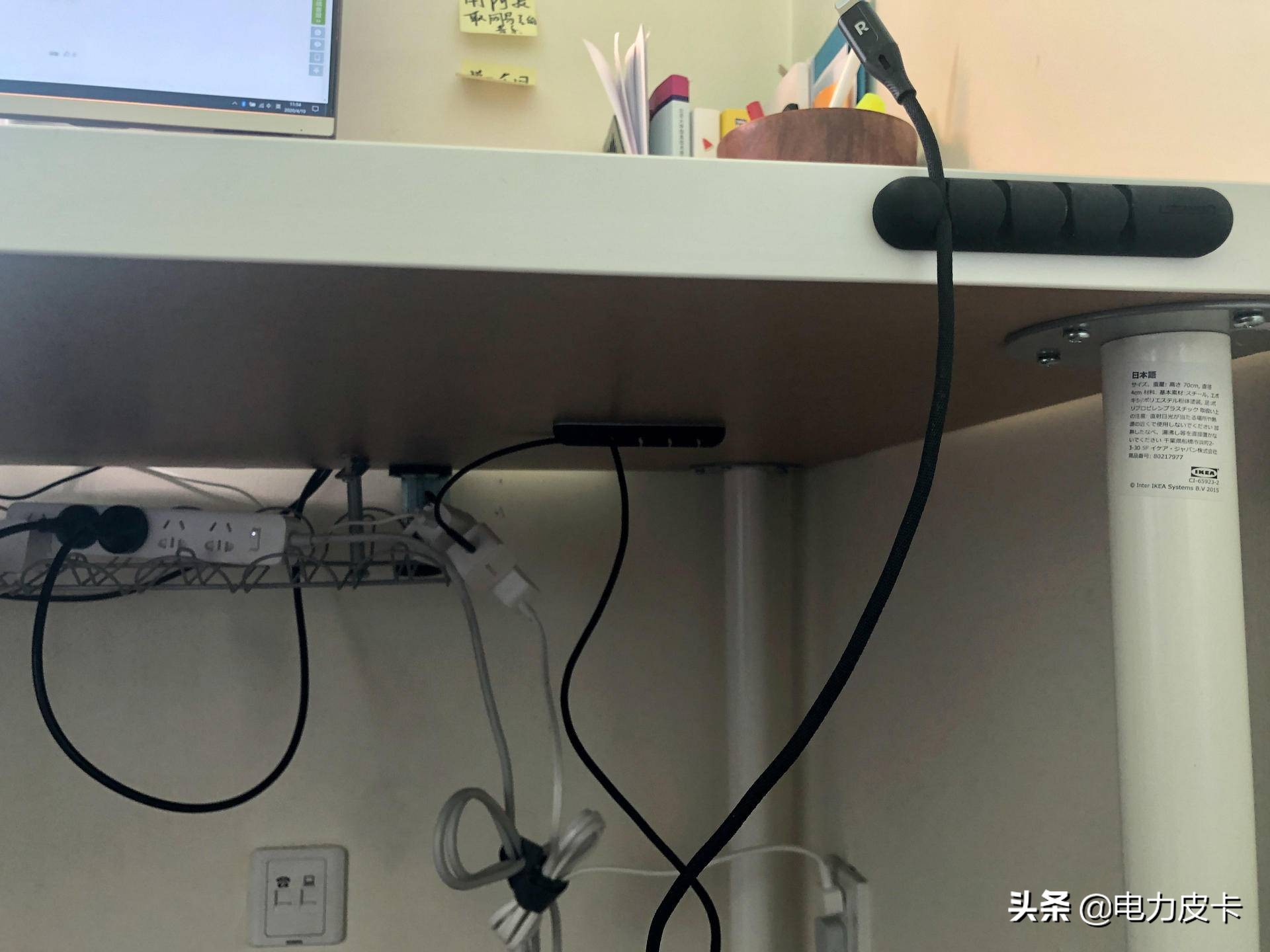 所有人都能轻松复刻的平凡桌面