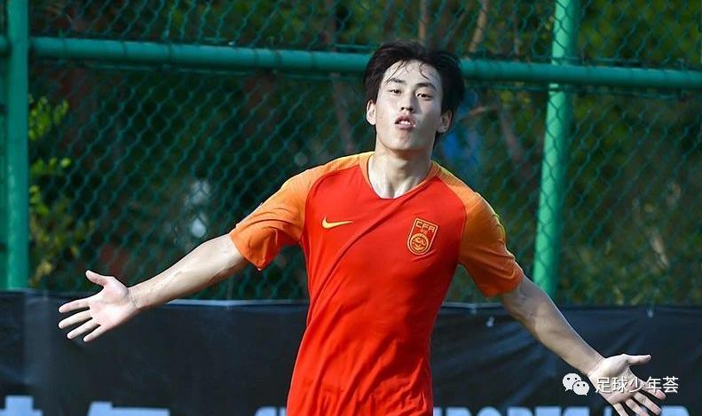 2022中国足球青训发展研讨视频,中国足球青训新华社